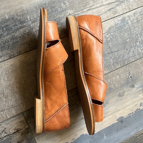 (8) Anthropologie Kelsi Dagger Brooklyn Open Toed Brown Leather Sandals - Picture 4 of 7